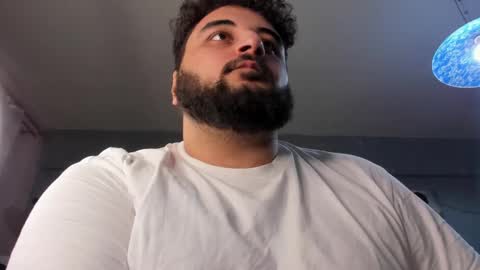 Snapshot of _alan_bear_ chatting on 01-30-25, 02:15 Alan online show from 01-30-25, 02:15