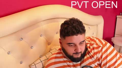 Snapshot of _alan_bear_ chatting on 03-12-25, 11:54 Alan online show from 03-12-25, 11:54