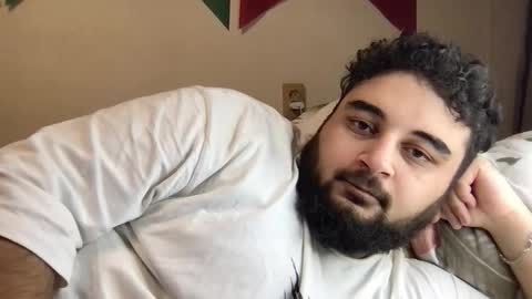 Snapshot of _alan_bear_ chatting on 10-16-25, 10:27 Alan online show from 10-16-25, 10:27