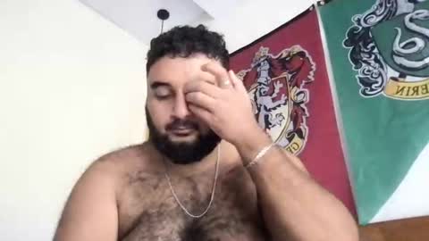 Snapshot of _alan_bear_ chatting on 06-10-26, 02:12 Alan online show from 06-10-26, 02:12