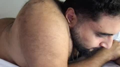 Snapshot of _alan_bear_ chatting on 06-21-26, 05:04 Alan online show from 06-21-26, 05:04