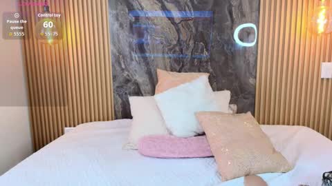 Snapshot of _alanajones_ chatting on 09-20-25, 12:50 ALANA  online show from 09-20-25, 12:50