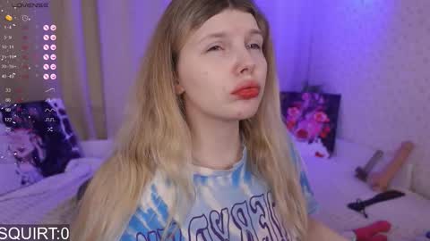 Snapshot of _aleksa chatting on 11-16-25, 06:08 Alexa online show from 11-16-25, 06:08