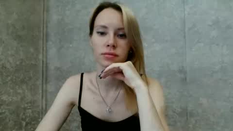 _alex1819 online show from 06-10-26, 08:24