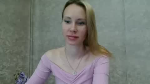 _alex1819 online show from 06-15-26, 06:59