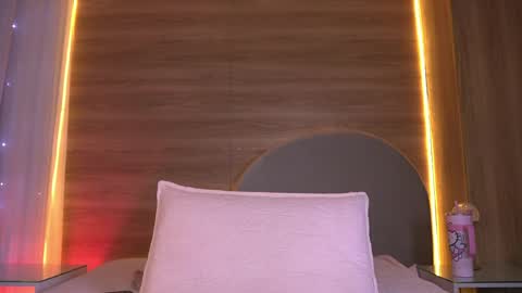 Snapshot of _alexaa_20 chatting on 06-01-26, 11:56 Alexa online show from 06-01-26, 11:56