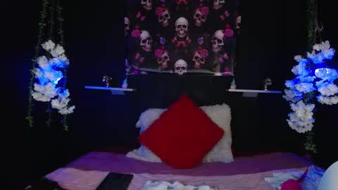 Snapshot of _alhanna chatting on 10-19-25, 07:03 Alhanna online show from 10-19-25, 07:03