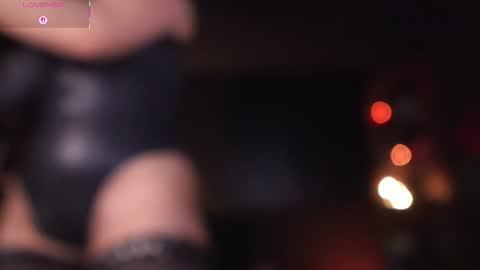 Snapshot of _alice_d chatting on 11-24-25, 07:57 Miss Alice My internet sucks these days see you soon online show from 11-24-25, 07:57