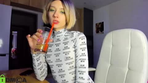 Gaylord online show from 10-12-25, 05:01