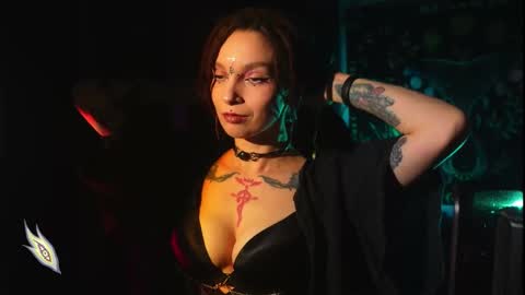 Snapshot of _alicemorrison_ chatting on 01-12-26, 06:13 Alice Morrison Mistress Datura online show from 01-12-26, 06:13