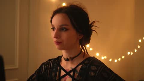 Snapshot of _alicemorrison_ chatting on 03-12-26, 05:52 Alice Morrison Mistress Datura online show from 03-12-26, 05:52