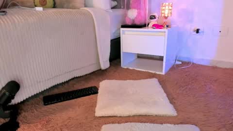 Karo online show from 10-24-25, 11:01