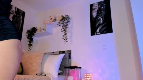 Karo online show from 10-29-25, 10:33