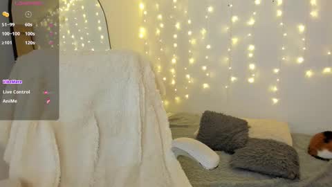 Snapshot of _allisongomez chatting on 11-29-25, 03:20 _allisongomez online show from 11-29-25, 03:20