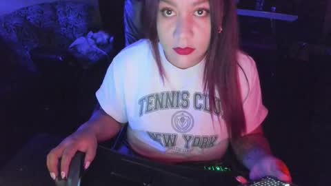 Giulia...... online show from 09-11-25, 03:17