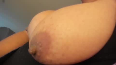 Giulia...... online show from 05-12-26, 06:32
