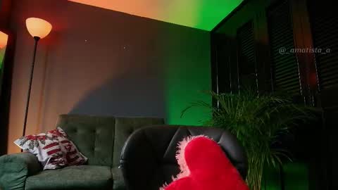 Snapshot of _amarella_ chatting on 01-18-26, 03:05 Ana online show from 01-18-26, 03:05