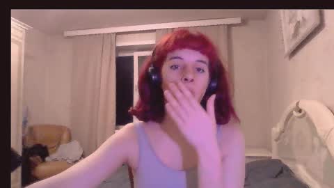 Snapshot of _amber_doll_ chatting on 11-09-25, 01:37 Amber online show from 11-09-25, 01:37