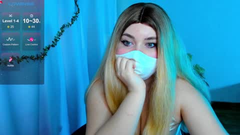 Snapshot of _amymoss chatting on 12-13-24, 11:23 Amy NO NUDE MODEL online show from 12-13-24, 11:23