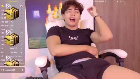 _an_drew18 online show from 07-10-26, 03:25