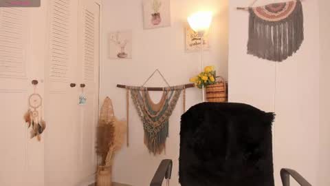 Snapshot of _anaruiz chatting on 03-14-26, 09:20 Ana Ruiz online show from 03-14-26, 09:20