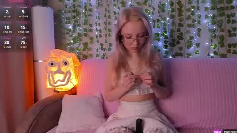 Emily online show from 04-26-26, 02:09