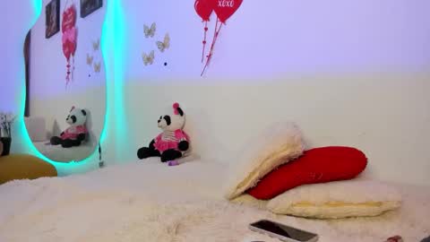 Snapshot of _angelnaugthy_ chatting on 02-06-26, 02:05 ANGEL online show from 02-06-26, 02:05