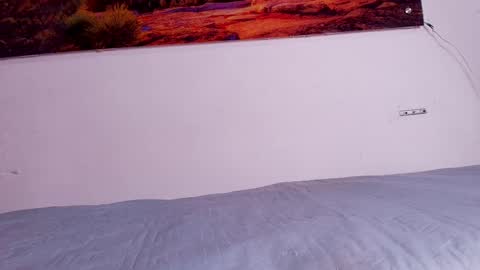 Any online show from 11-04-25, 07:24