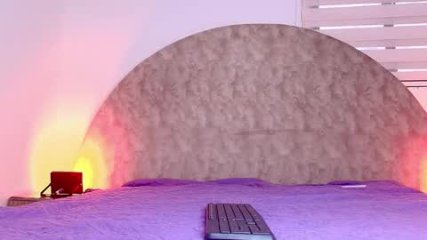 Any online show from 02-18-26, 07:43