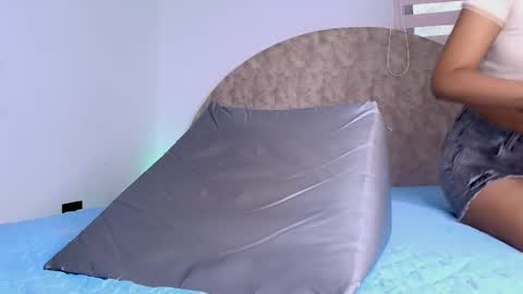 Any online show from 04-25-26, 07:11