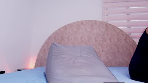 Snapshot of _aniisha_ chatting on 05-20-26, 07:20 Any online show from 05-20-26, 07:20