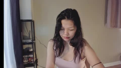 annie . online show from 02-13-26, 03:24