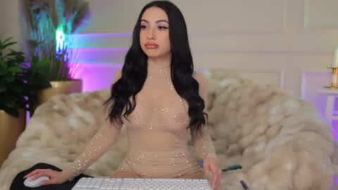 Anna online show from 04-22-26, 07:26