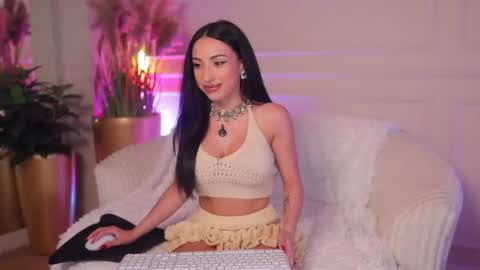 Anna online show from 06-29-26, 07:25