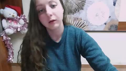 Snapshot of _annabelle_lee chatting on 12-16-24, 11:33 Anna online show from 12-16-24, 11:33