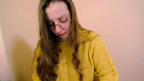 Snapshot of _annabelle_lee chatting on 01-13-25, 10:25 Anna online show from 01-13-25, 10:25