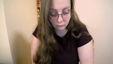 Snapshot of _annabelle_lee chatting on 02-04-25, 01:16 Anna online show from 02-04-25, 01:16