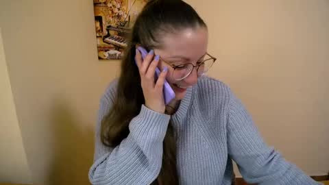 Snapshot of _annabelle_lee chatting on 02-13-25, 02:09 Anna online show from 02-13-25, 02:09