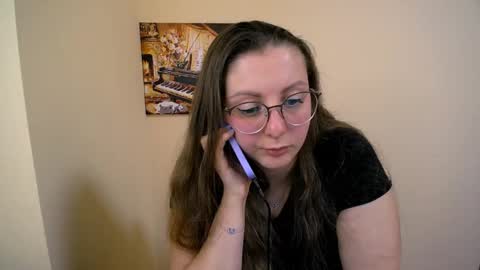 Snapshot of _annabelle_lee chatting on 02-20-25, 10:48 Anna online show from 02-20-25, 10:48