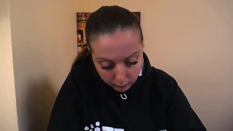 Snapshot of _annabelle_lee chatting on 10-08-25, 07:06 Anna online show from 10-08-25, 07:06