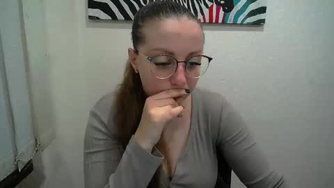 Snapshot of _annabelle_lee chatting on 12-04-25, 10:46 Anna online show from 12-04-25, 10:46