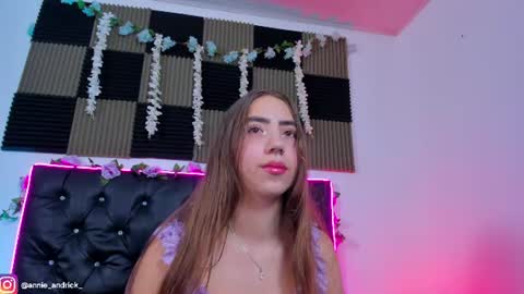 Annie Andrick online show from 06-24-26, 11:09