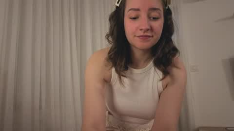 Anna online show from 04-07-26, 07:20