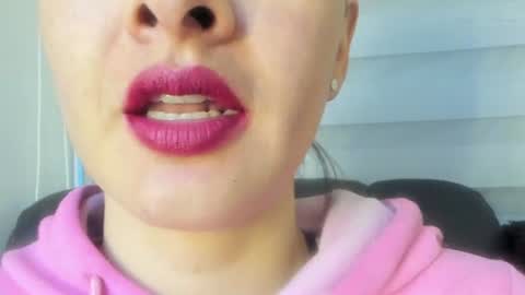 antonia online show from 07-04-26, 10:54