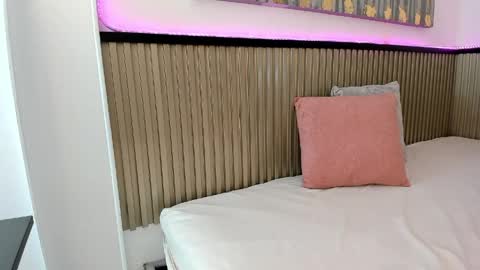 _aria_carter_ online show from 05-06-26, 12:32