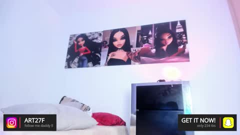 Snapshot of _ariana_lopez_ chatting on 01-17-26, 10:20 Ariana online show from 01-17-26, 10:20