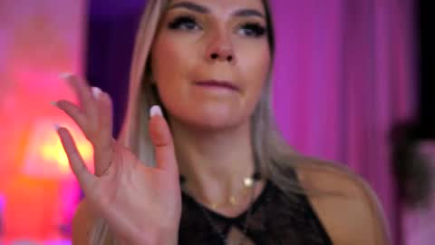 Snapshot of _arielle chatting on 01-05-26, 05:27 Arielle online show from 01-05-26, 05:27