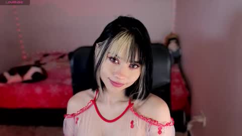 Aria online show from 11-28-25, 12:35