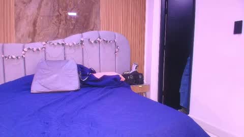 Arlet online show from 04-28-26, 03:11