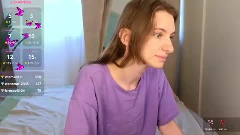 _ash_leyy_ online show from 07-05-26, 04:19